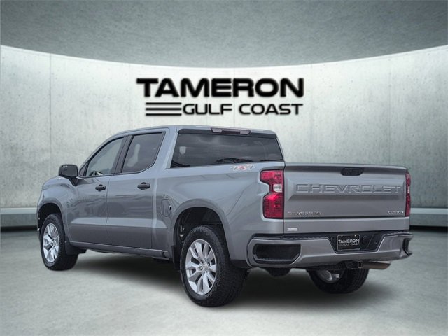Used 2023 Chevrolet Silverado 1500 Custom image 3