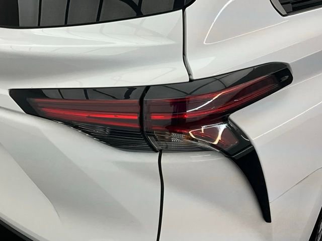 Used 2022 Toyota Sienna LE FWD image 15