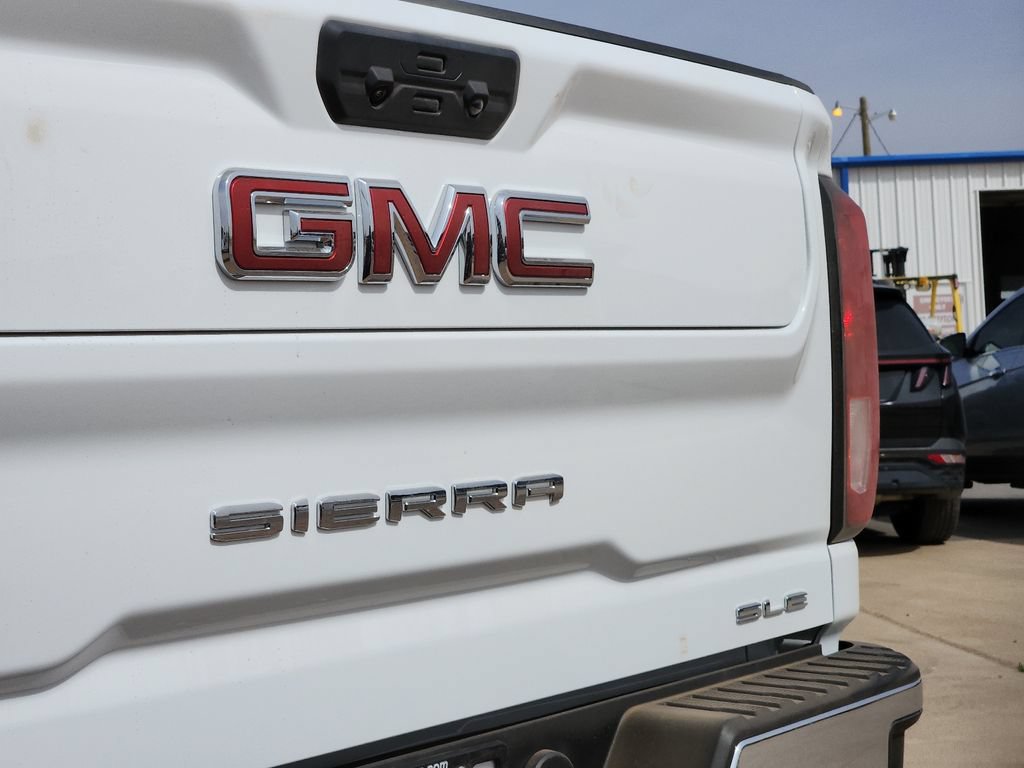Used 2025 GMC Sierra 2500 SLE AWD/4WD image 8