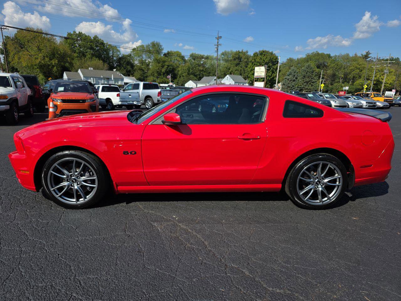 Used 2013 Ford Mustang GT w/ GT Track Pkg image 19