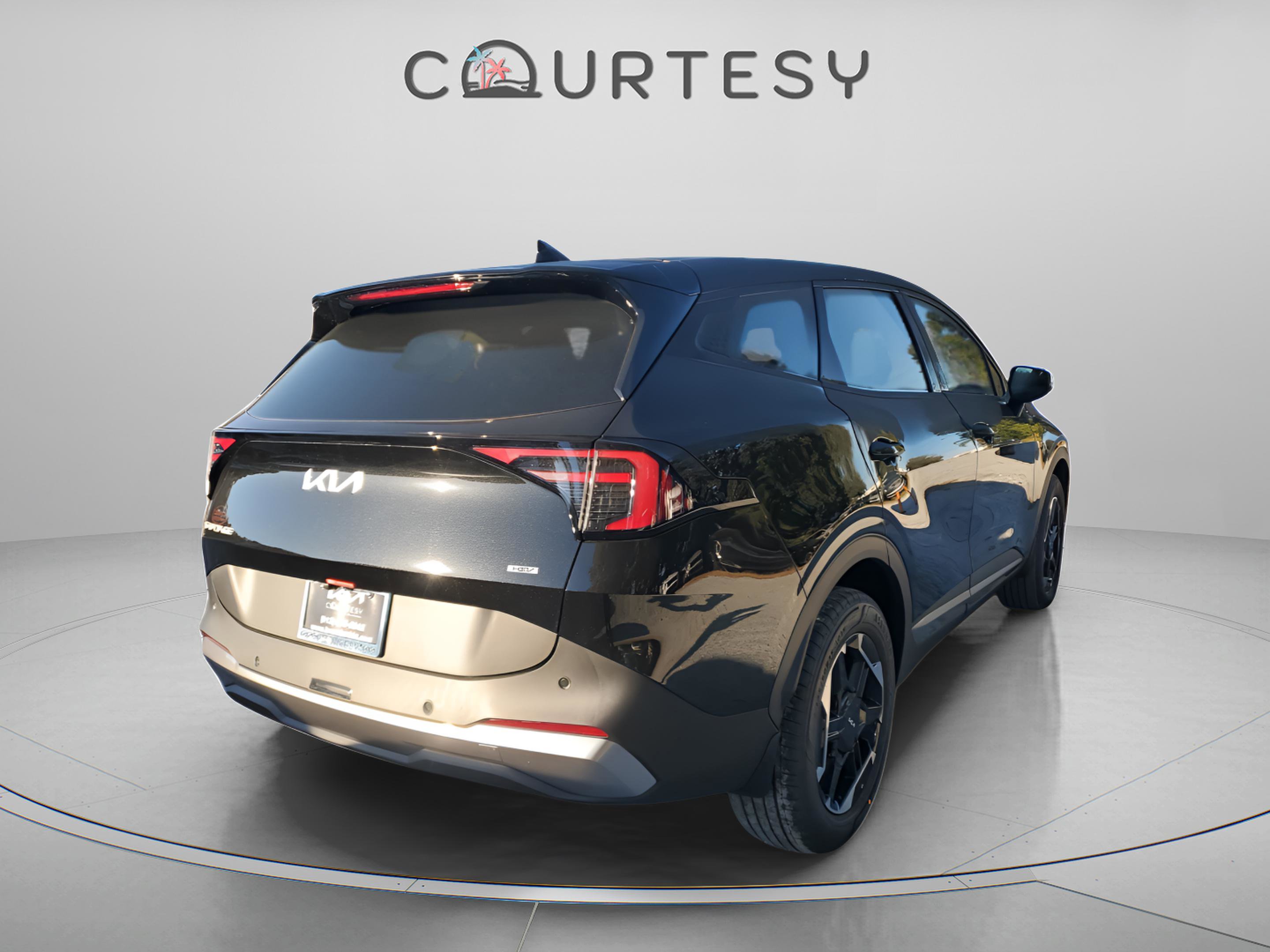 New 2026 Kia Sportage S image 4