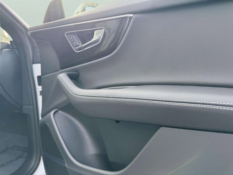 New 2026 Audi Q8 Premium Plus image 22