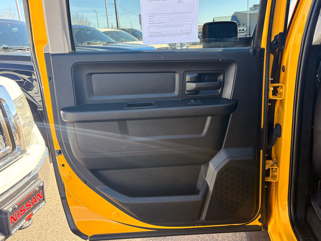 Used 2019 RAM 1500 Express w/ Wheel & Sound Group AWD/4WD image 11