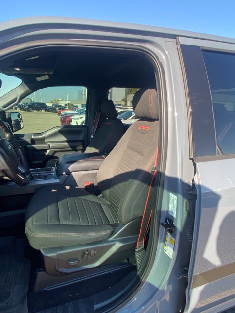 Used 2019 Ford F150 XLT w/ Equipment Group 302A Luxury AWD/4WD image 9