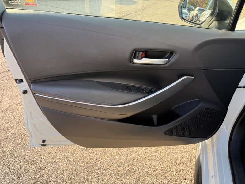 Used 2020 Toyota Corolla SE FWD image 19