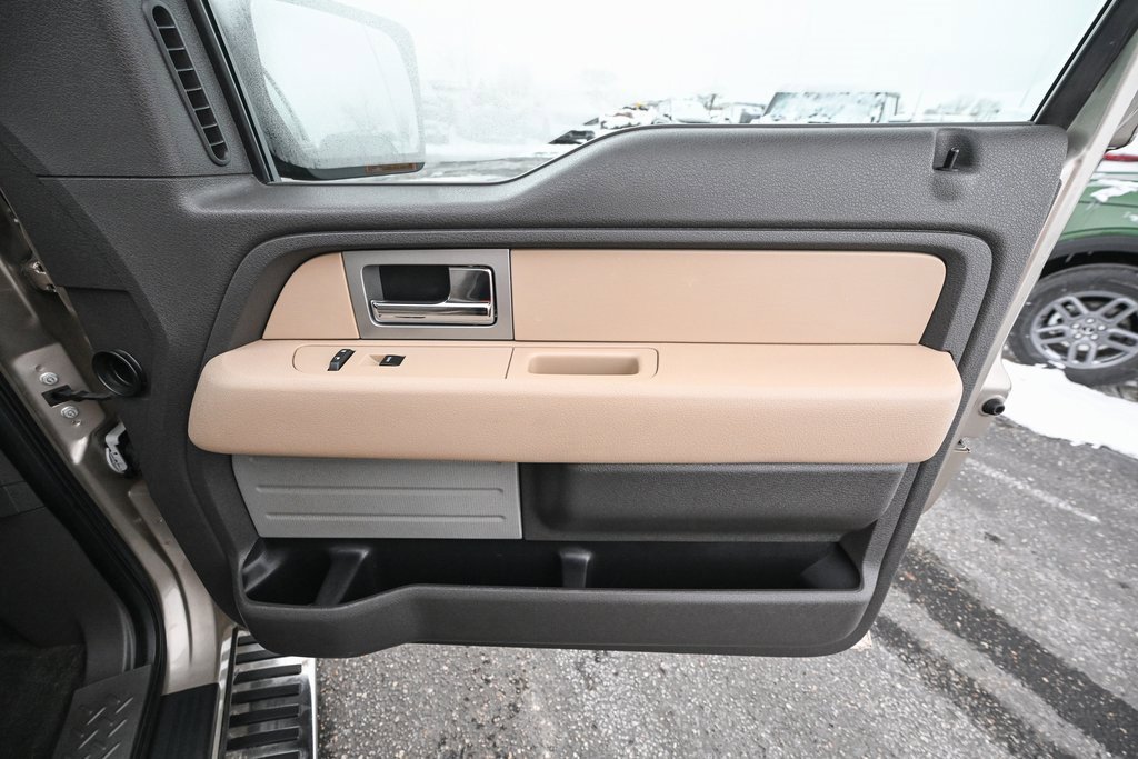 Used 2011 Ford F150 XLT w/ XLT Convenience Pkg image 25