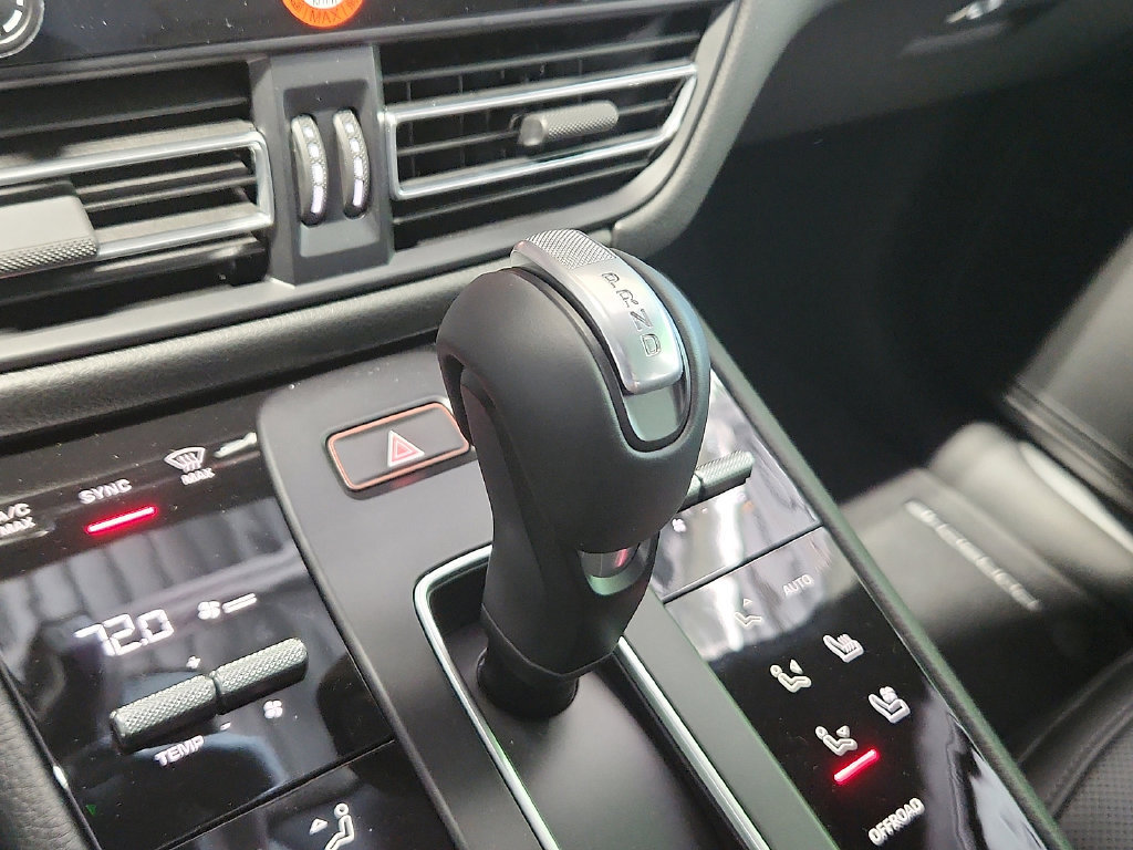 New 2026 Porsche Macan S AWD/4WD image 15