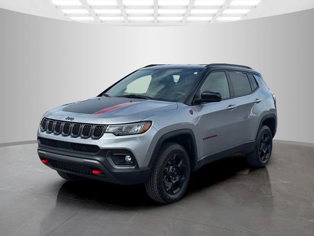 Certified 2023 Jeep Compass Trailhawk w/ Trailhawk Convenience Group image 3
