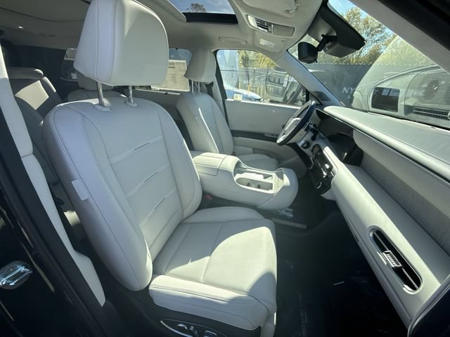 New 2026 Hyundai Palisade Calligraphy FWD image 25