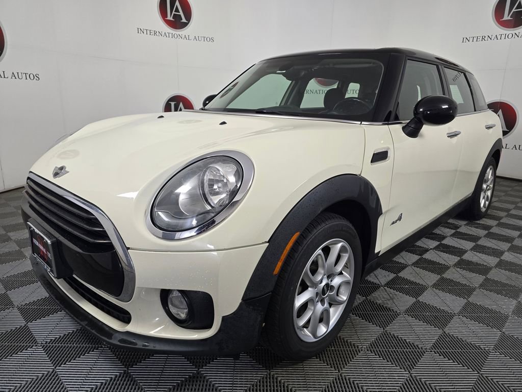 Used 2017 MINI Cooper Clubman ALL4 AWD/4WD image 5
