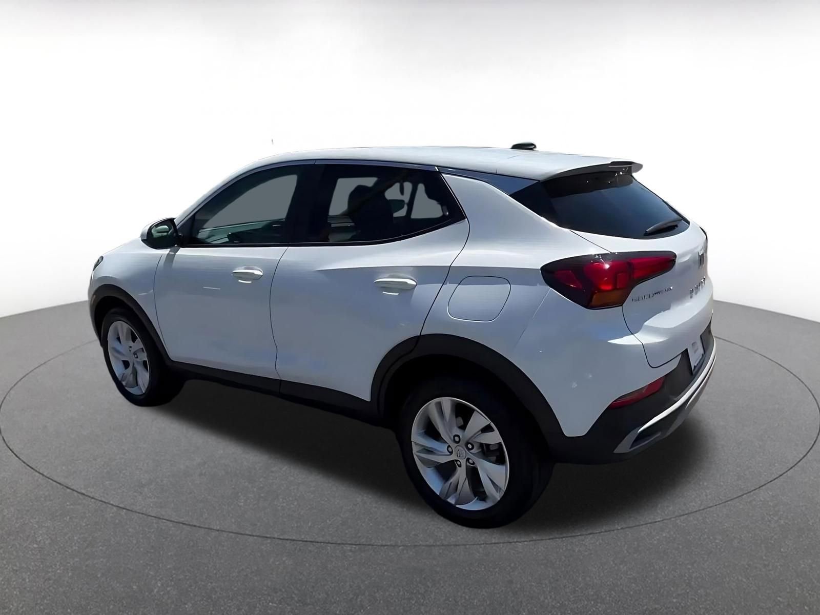 Used 2025 Buick Encore GX Preferred FWD image 10