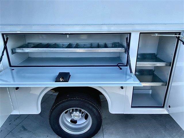 New 2024 Chevrolet Express 3500 w/ Power Convenience Package image 52
