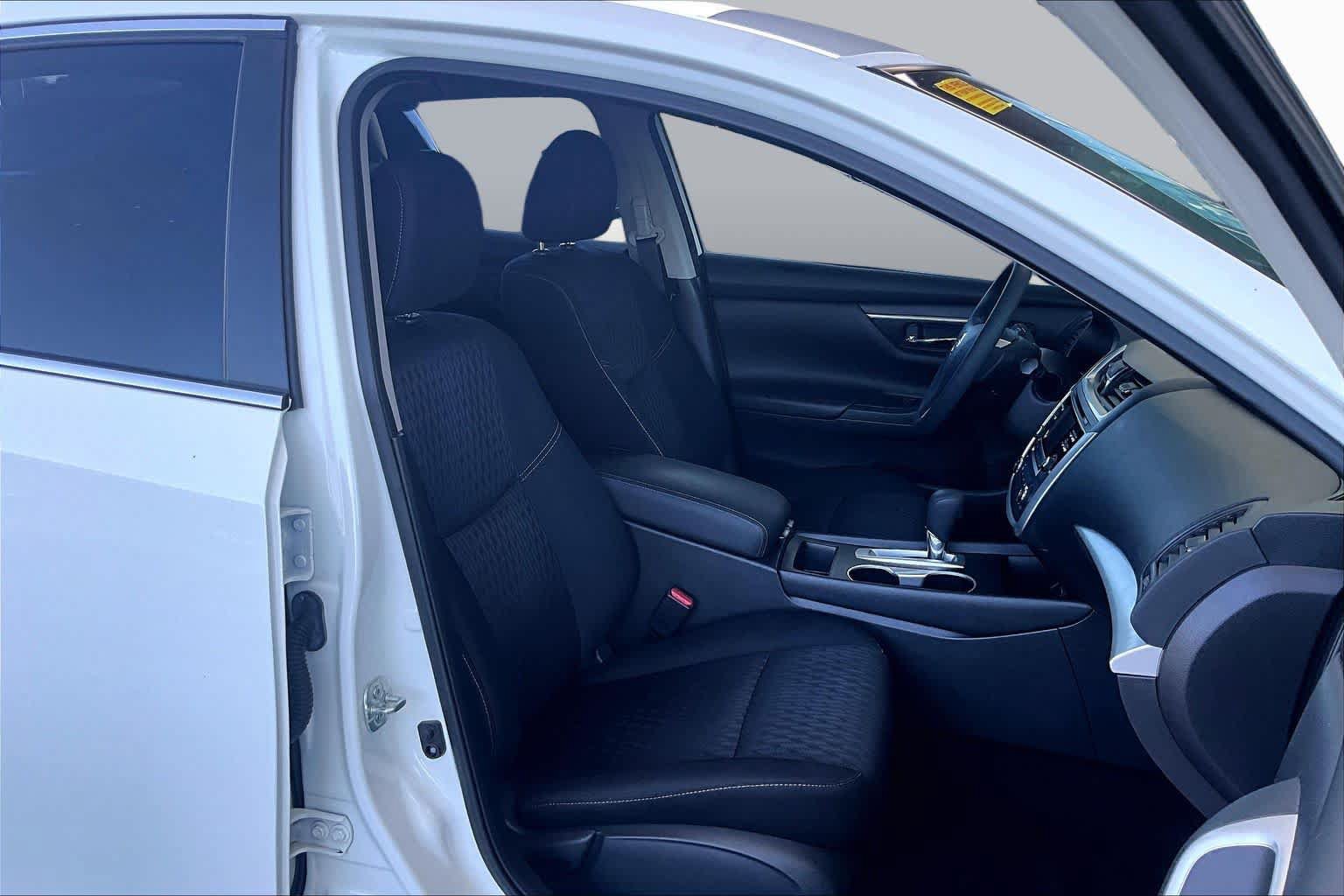 Used 2018 Nissan Altima 2.5 S w/ S Convenience Package FWD image 9