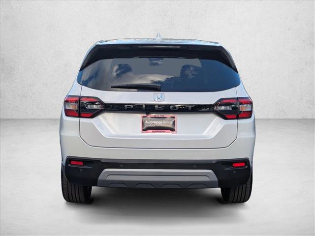 New 2025 Honda Pilot EX-L image 8