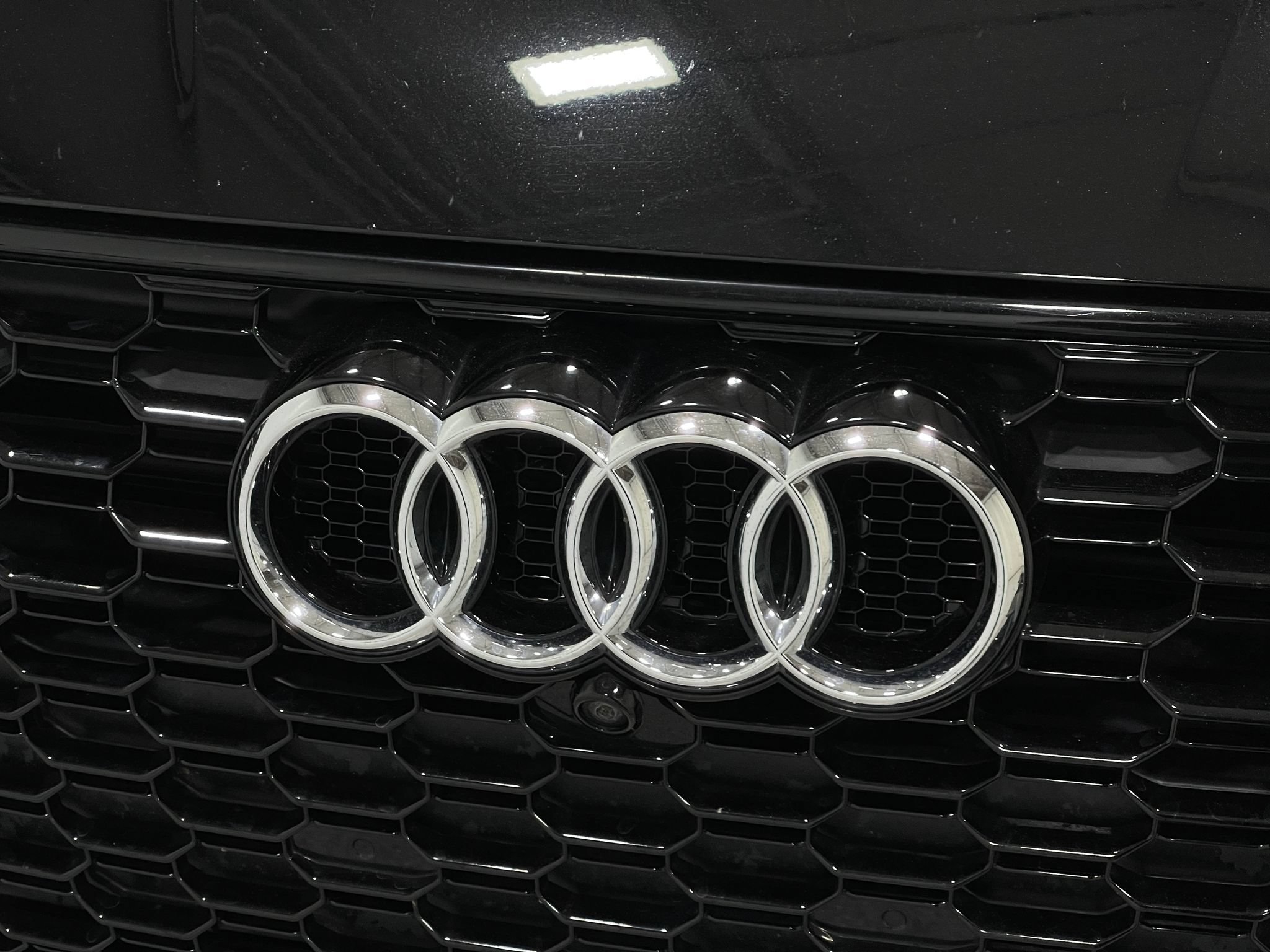Used 2019 Audi RS 5 w/ Black Optic Carbon Package AWD/4WD image 38