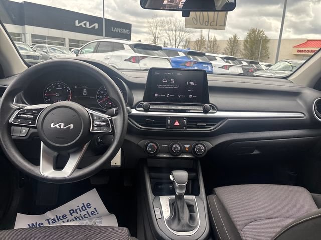 Used 2023 Kia Forte LXS w/ LXS Technology Package FWD image 16