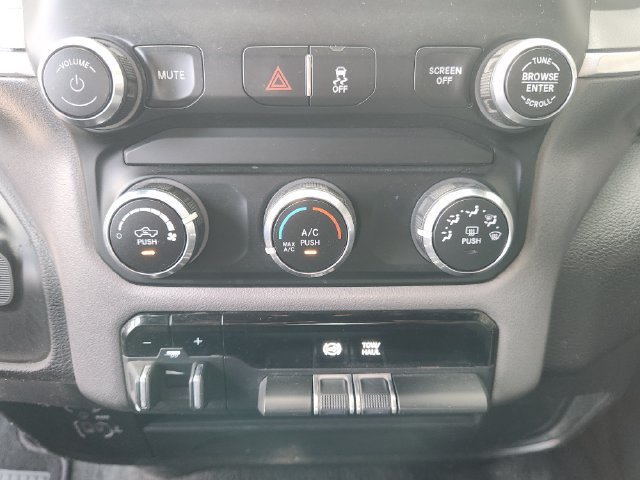 Used 2023 RAM 2500 Big Horn w/ Level 1 Equipment Group AWD/4WD image 17