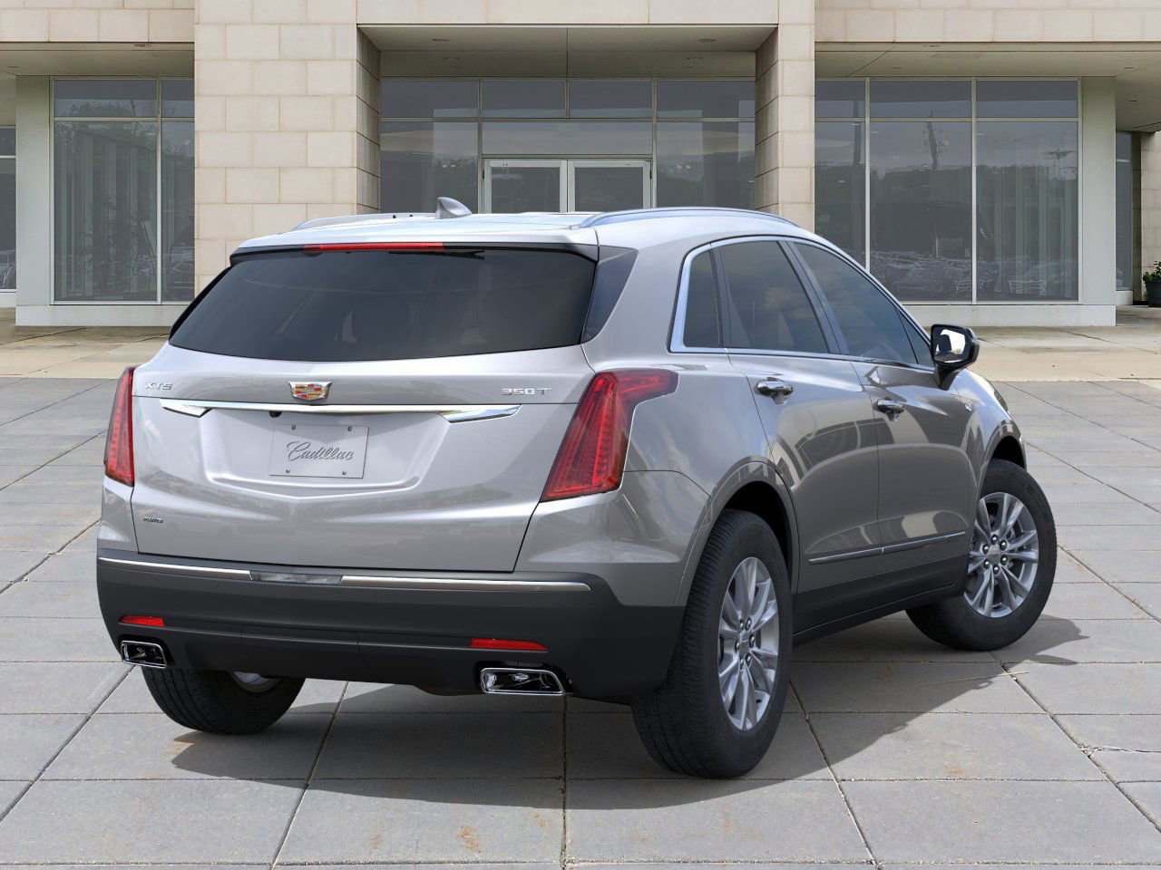Used 2026 Cadillac XT5 Luxury w/ LPO, Floor Liner Package AWD/4WD image 4