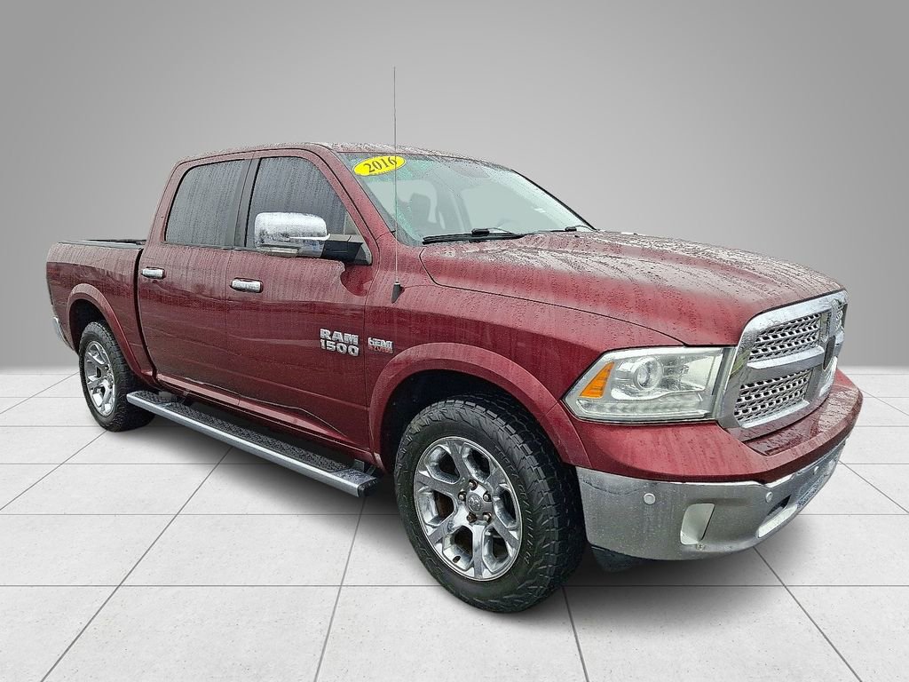 Used 2016 RAM 1500 Laramie w/ Convenience Group image 4
