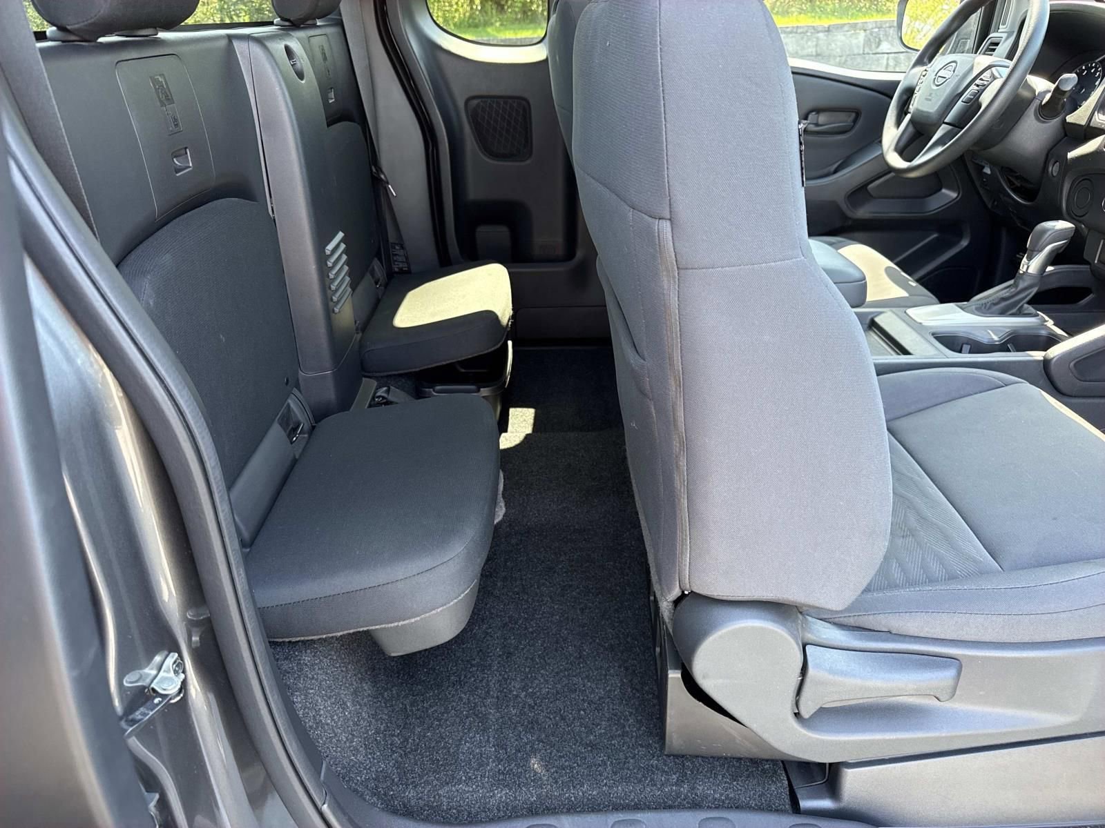 Used 2022 Nissan Frontier S RWD image 25