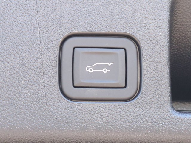 Certified 2026 Chevrolet Equinox EV LT AWD/4WD image 32