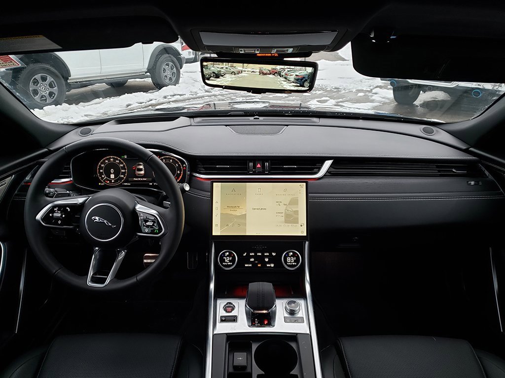 Used 2024 Jaguar XF R-Dynamic SE image 13