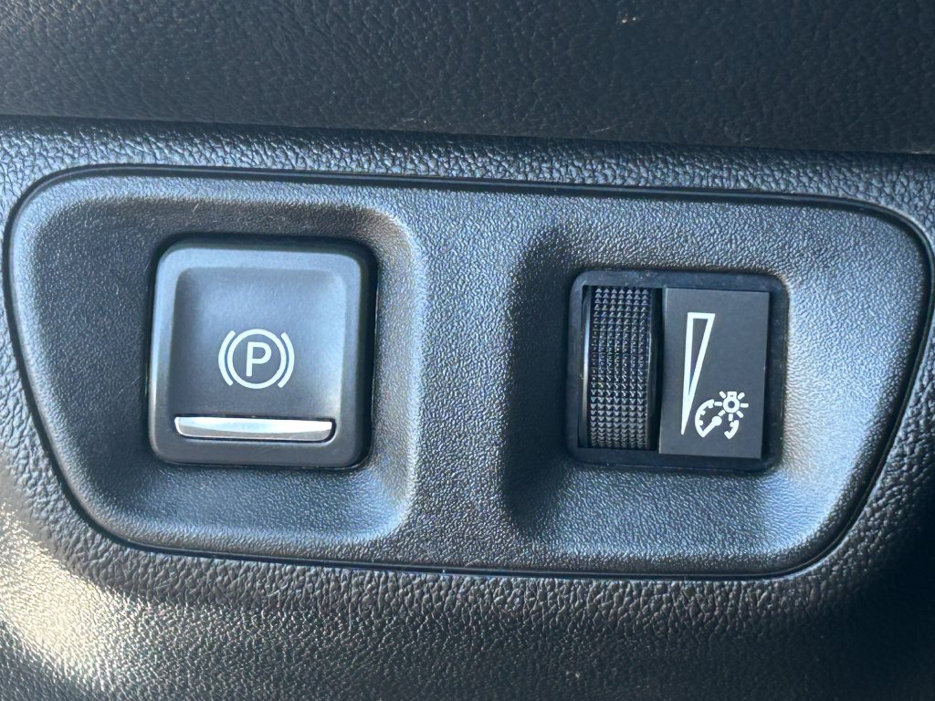 Used 2019 GMC Acadia SLE w/ Driver Alert Package I FWD image 24