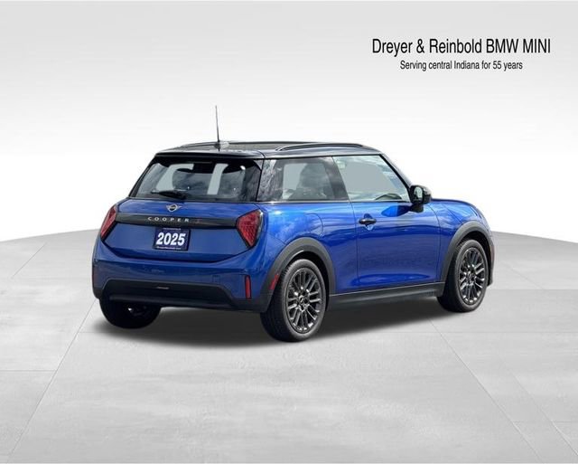 Used 2025 MINI Cooper S FWD image 4