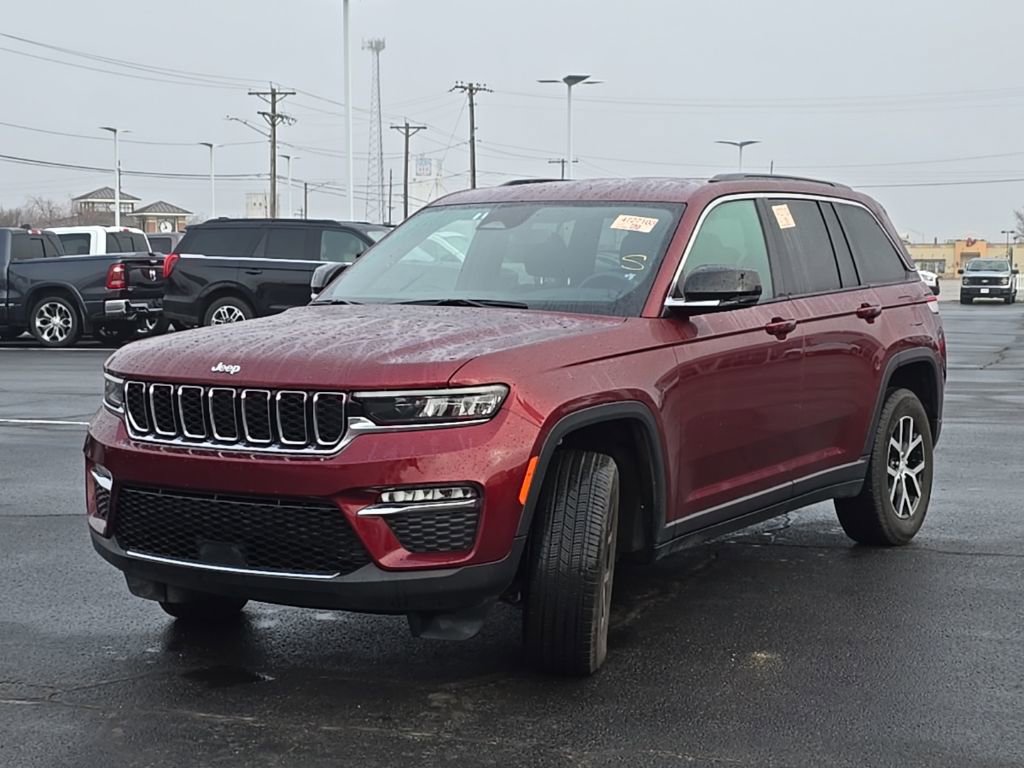 Used 2024 Jeep Grand Cherokee Limited AWD/4WD image 60