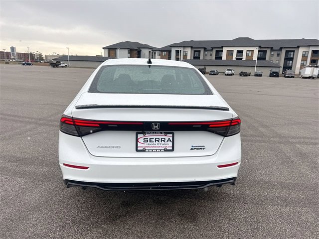 Used 2025 Honda Accord Sport image 12