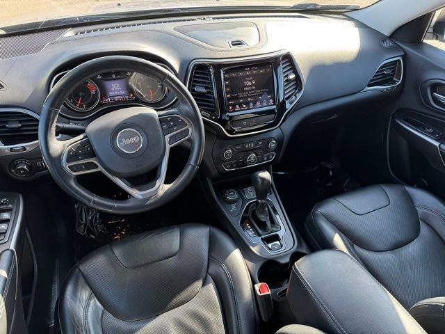 Used 2019 Jeep Cherokee Limited image 6