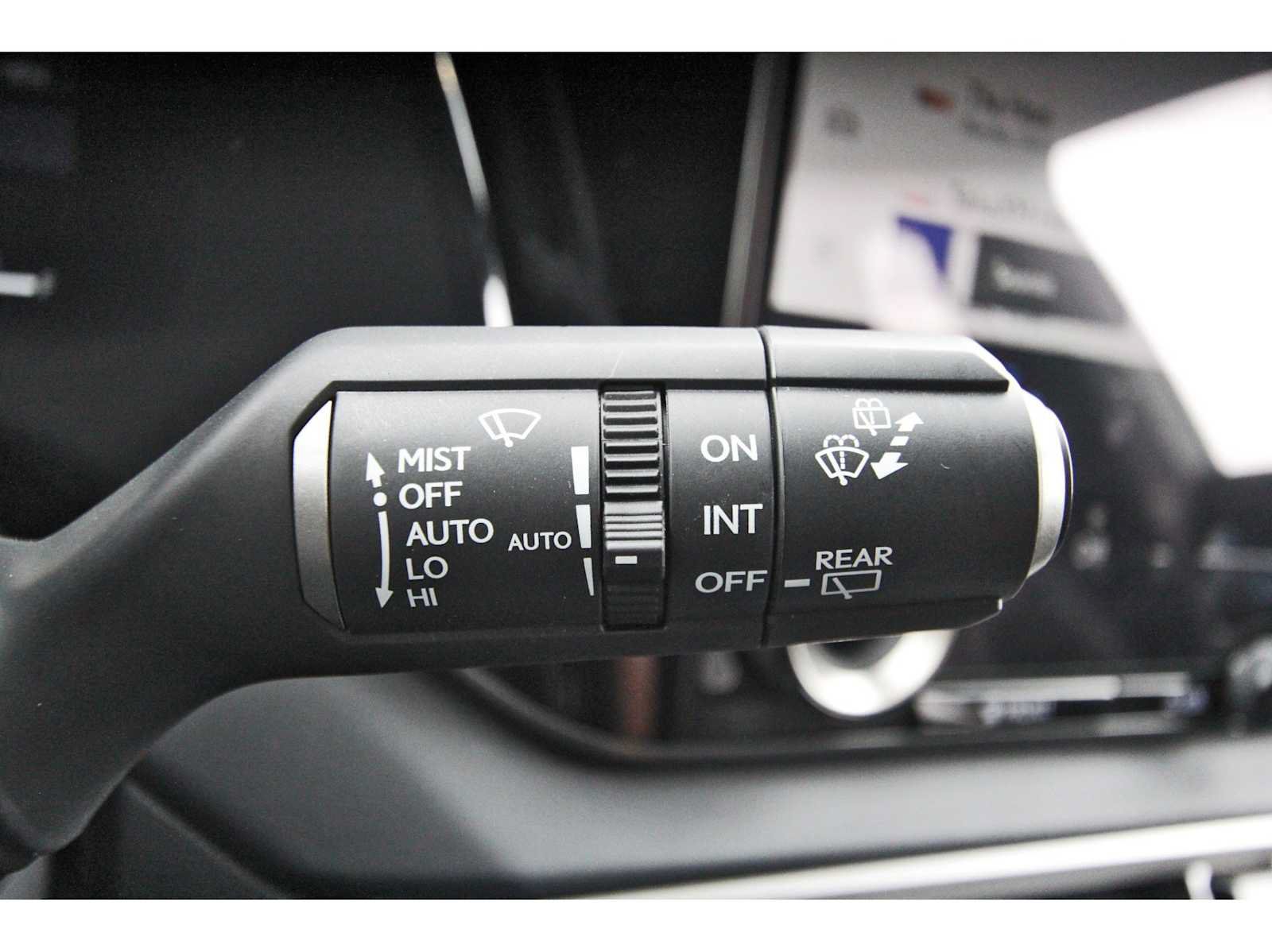 Used 2025 Lexus RX 450h AWD w/ Convenience Package image 18
