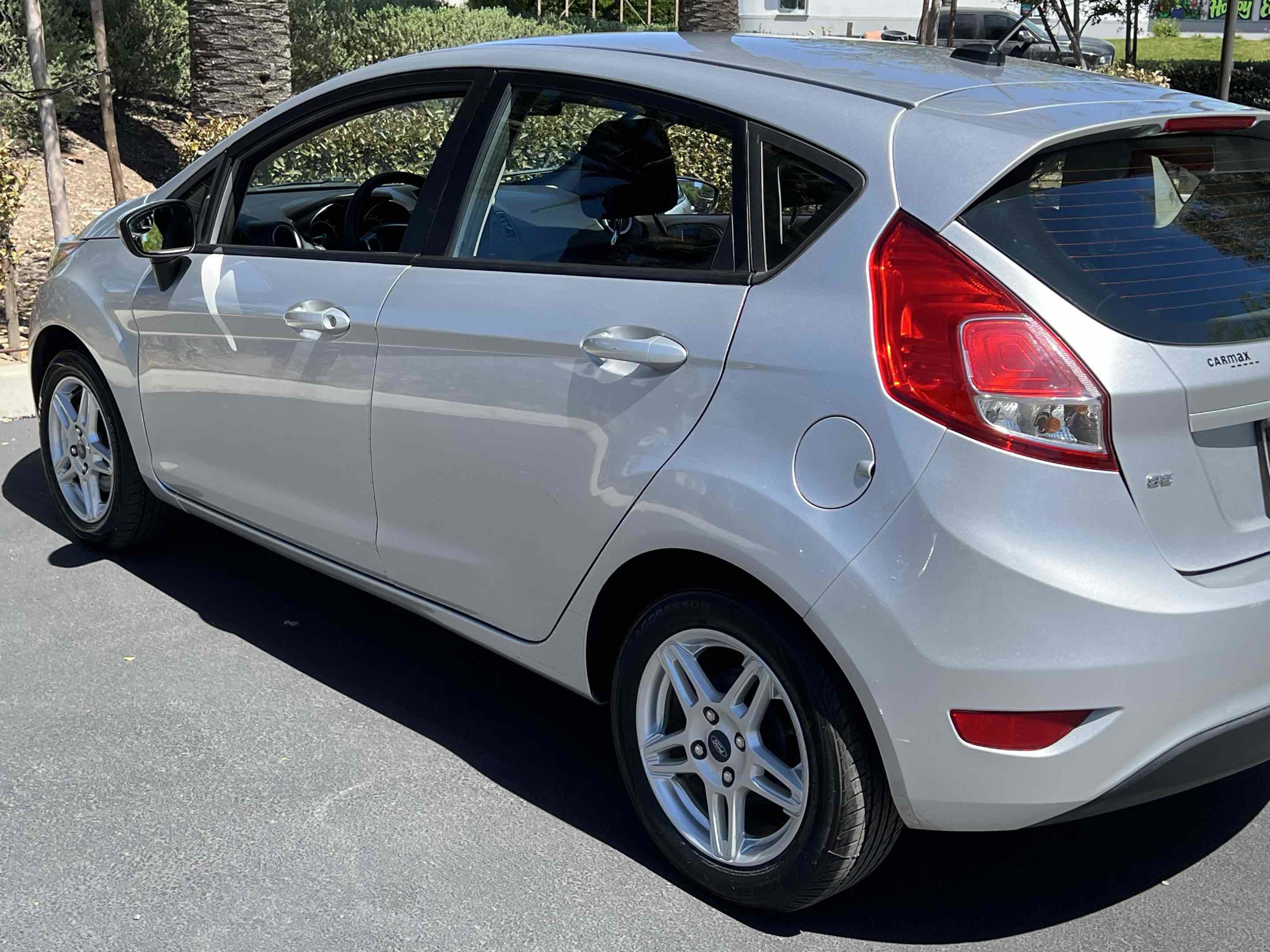 Used 2019 Ford Fiesta SE image 39