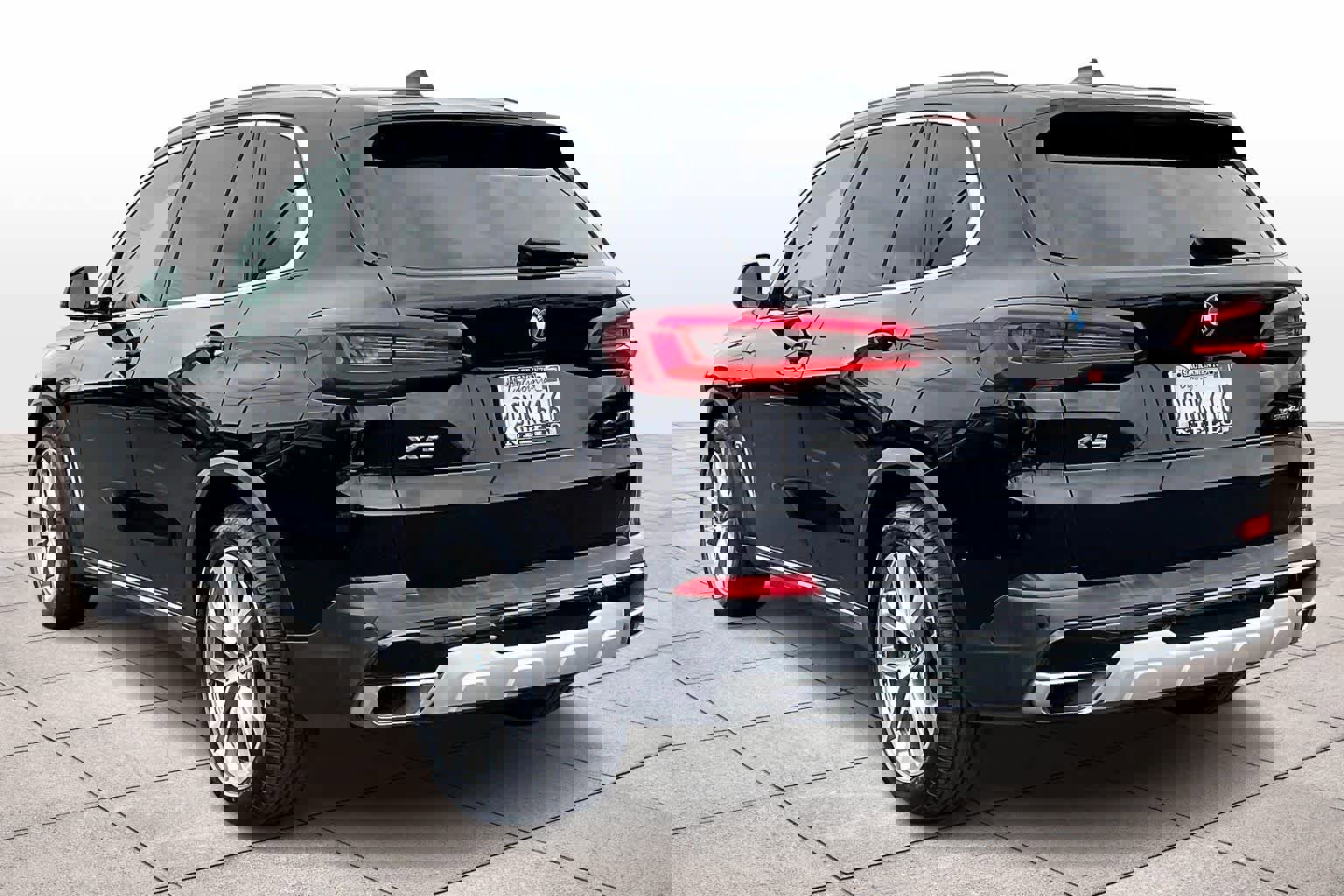 Used 2022 BMW X5 xDrive40i w/ Climate Comfort Package image 15