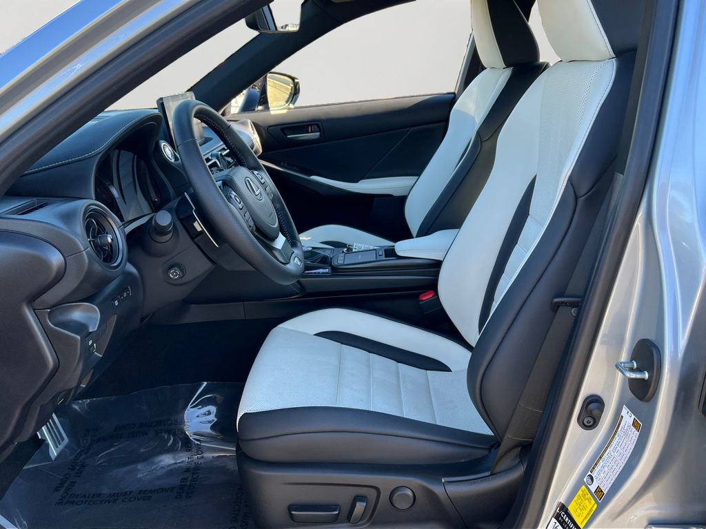 Certified 2025 Lexus IS 350 F Sport image 14