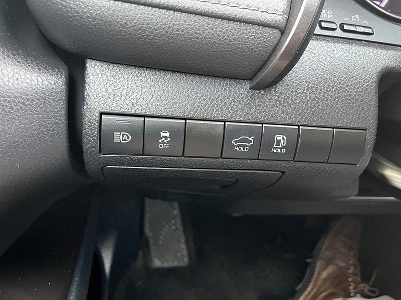 Used 2021 Toyota Camry SE image 22