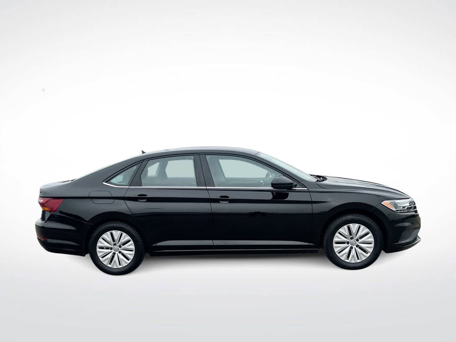 Used 2019 Volkswagen Jetta S image 9