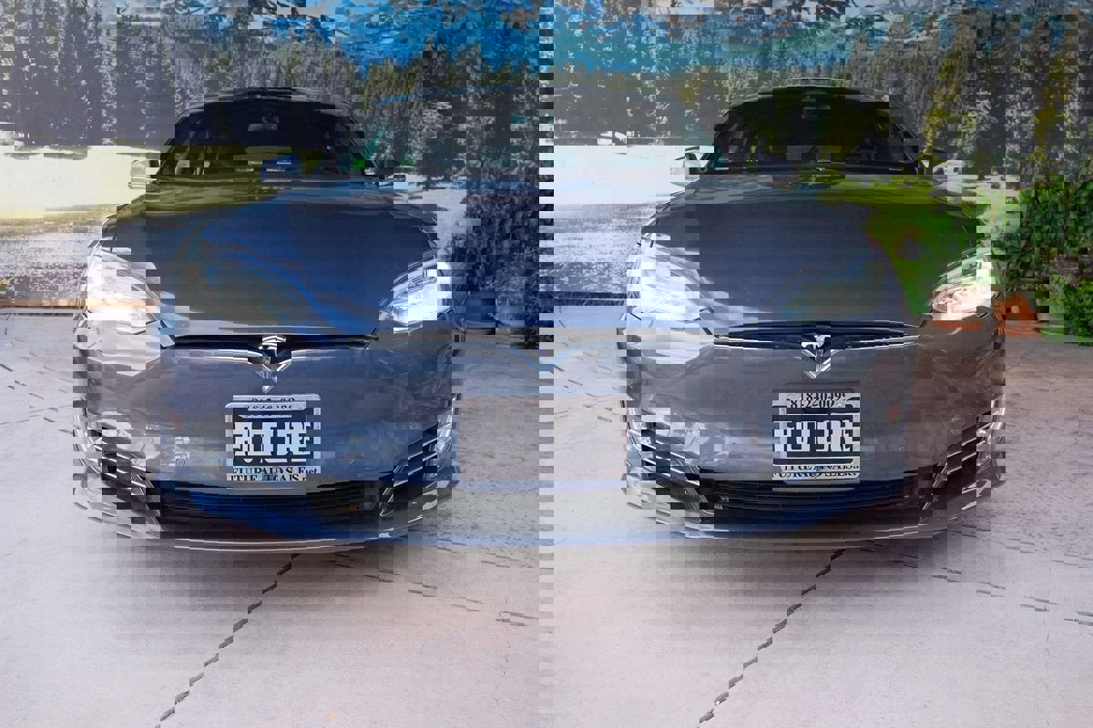 Used 2017 Tesla Model S 100D image 2