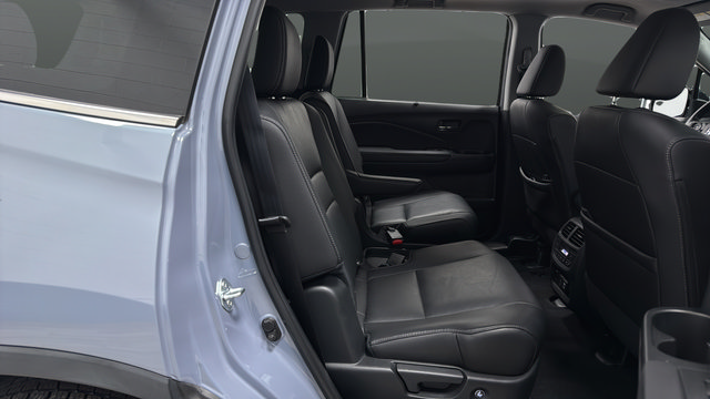 Used 2022 Honda Pilot Touring image 26