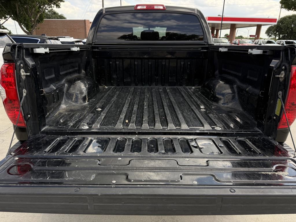 Used 2017 Toyota Tundra SR5 w/ TRD Off Road Package AWD/4WD image 27