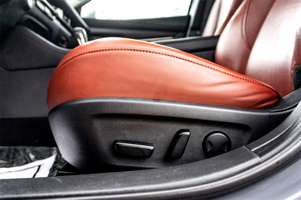 Certified 2025 MAZDA MAZDA3 s image 12