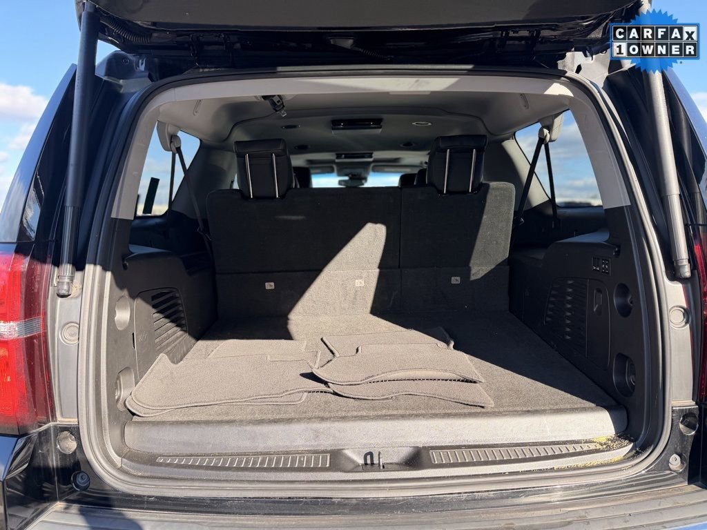 Used 2018 Chevrolet Suburban Premier image 27