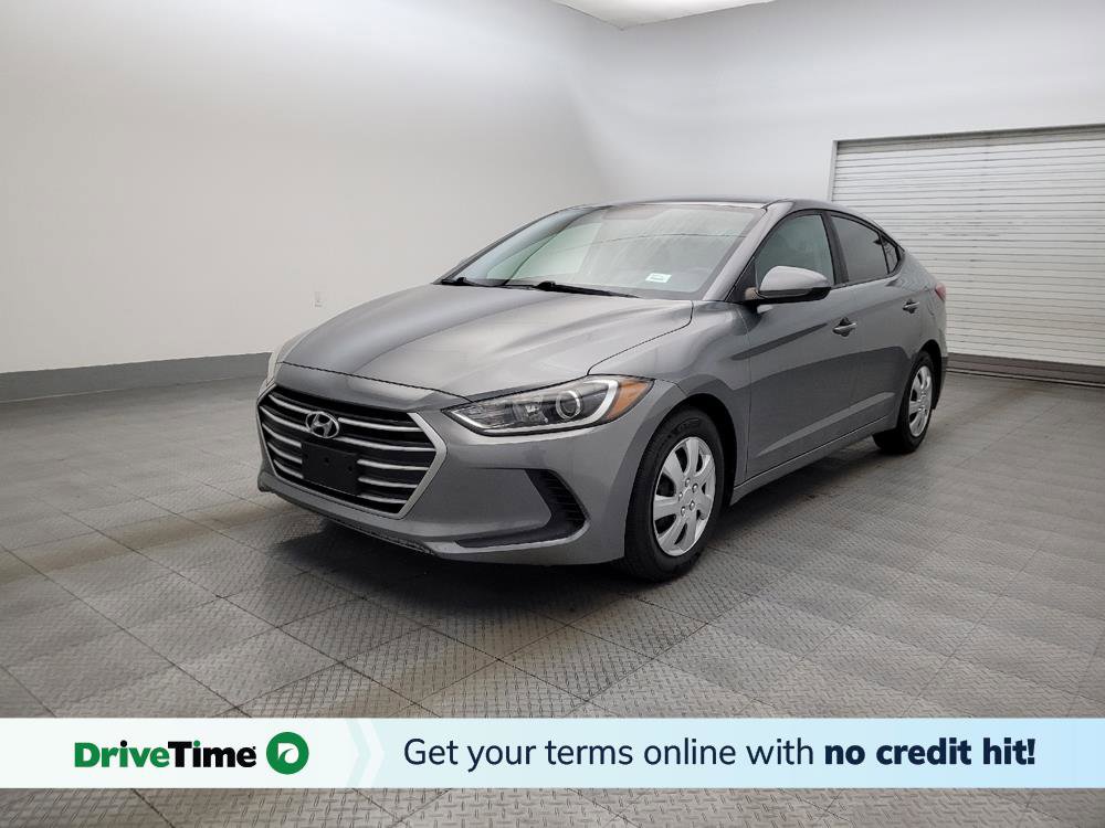 Used 2017 Hyundai Elantra SE image 1