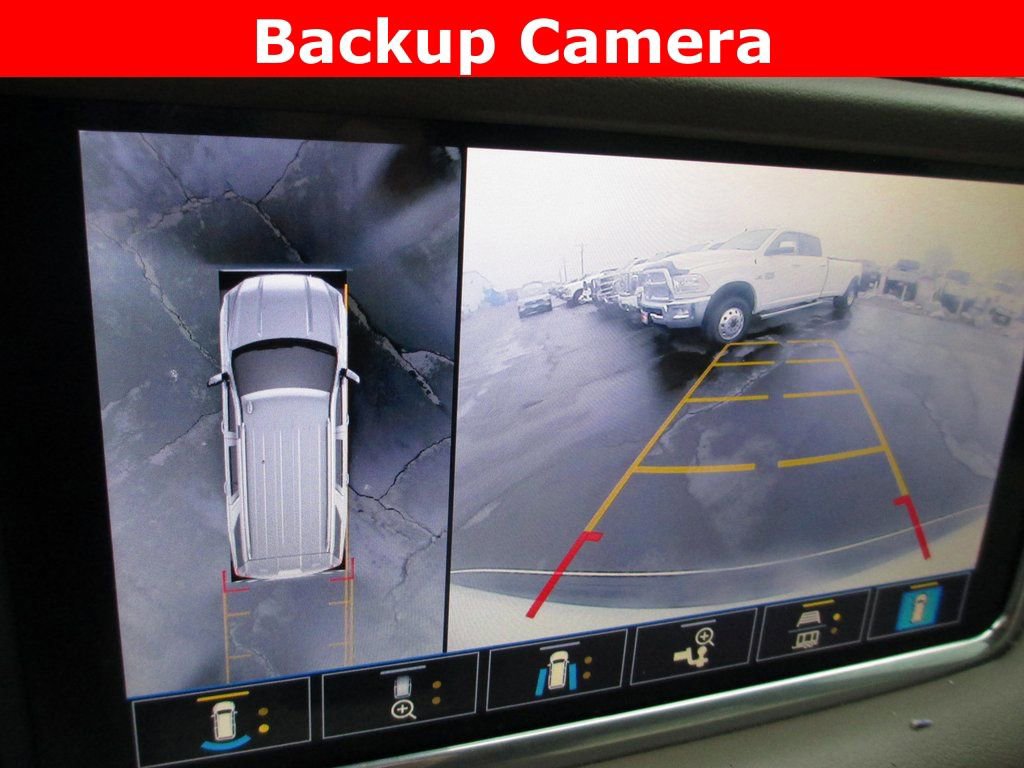 Used 2021 GMC Yukon XL Denali w/ Denali Premium Package image 17