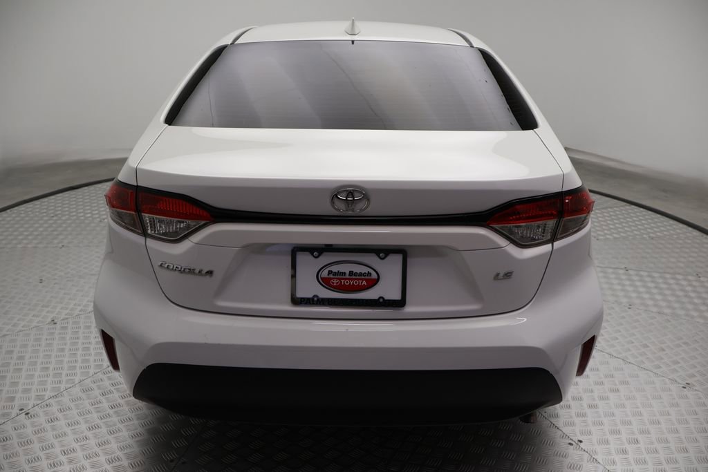 Certified 2025 Toyota Corolla LE w/ Convenience Package FWD image 10