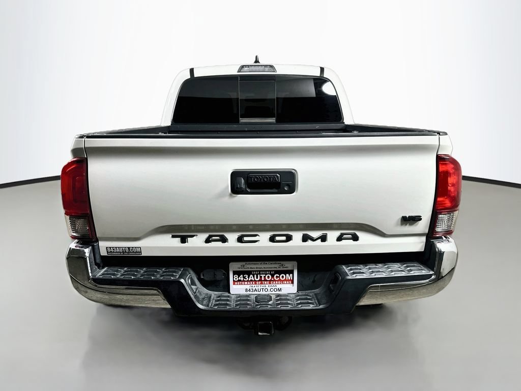 Used 2020 Toyota Tacoma SR5 RWD image 6