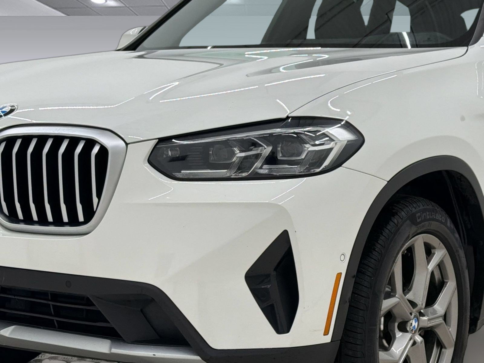 Certified 2024 BMW X3 xDrive30i w/ Premium Package AWD/4WD image 12