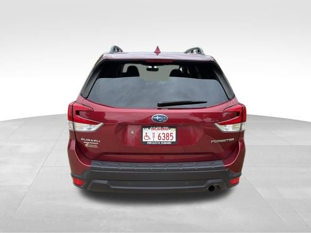 Used 2022 Subaru Forester Limited image 4