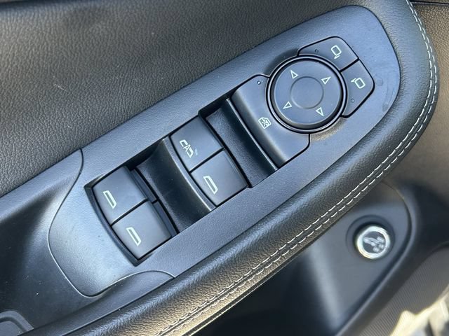 Used 2025 Buick Encore GX Preferred w/ Comfort Package FWD image 23