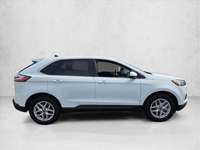 Used 2024 Ford Edge SEL AWD/4WD image 4